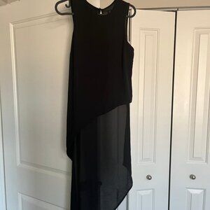 Long vest, casual and office-ready appearance